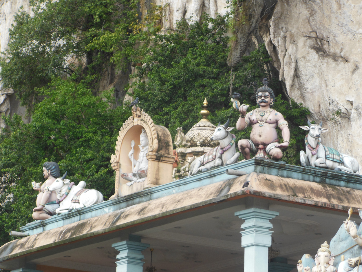 2013-11-03 Kuala Lumpur (Beim Tempel) 